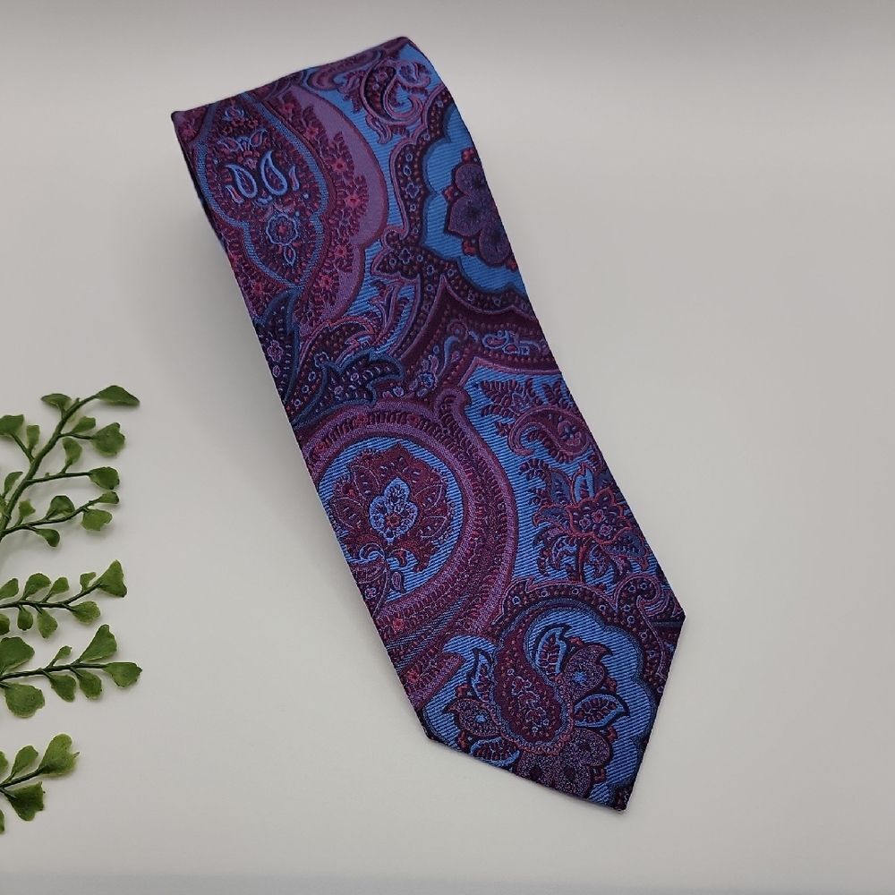 Robert Jensen Paisley Silk Tie in Purple and Blue